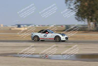media/Sep-20-2025-Extreme Speed (Sat) [[1fcc23683c]]/Orange (Mid Intermediate)/Session 1 (Sunset)/
